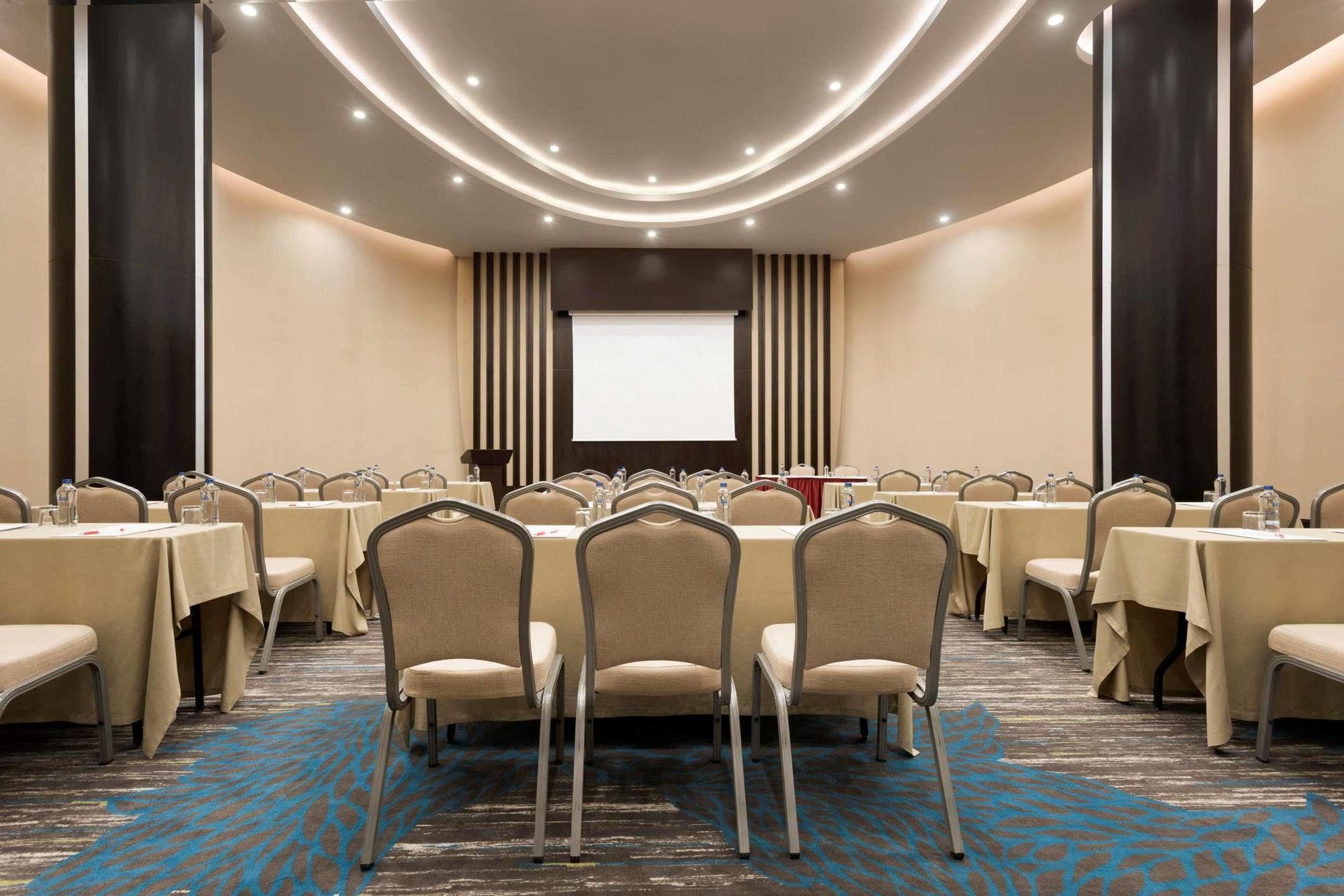 Hotel Ramada Plaza By Wyndham Konya Zewnętrze zdjęcie