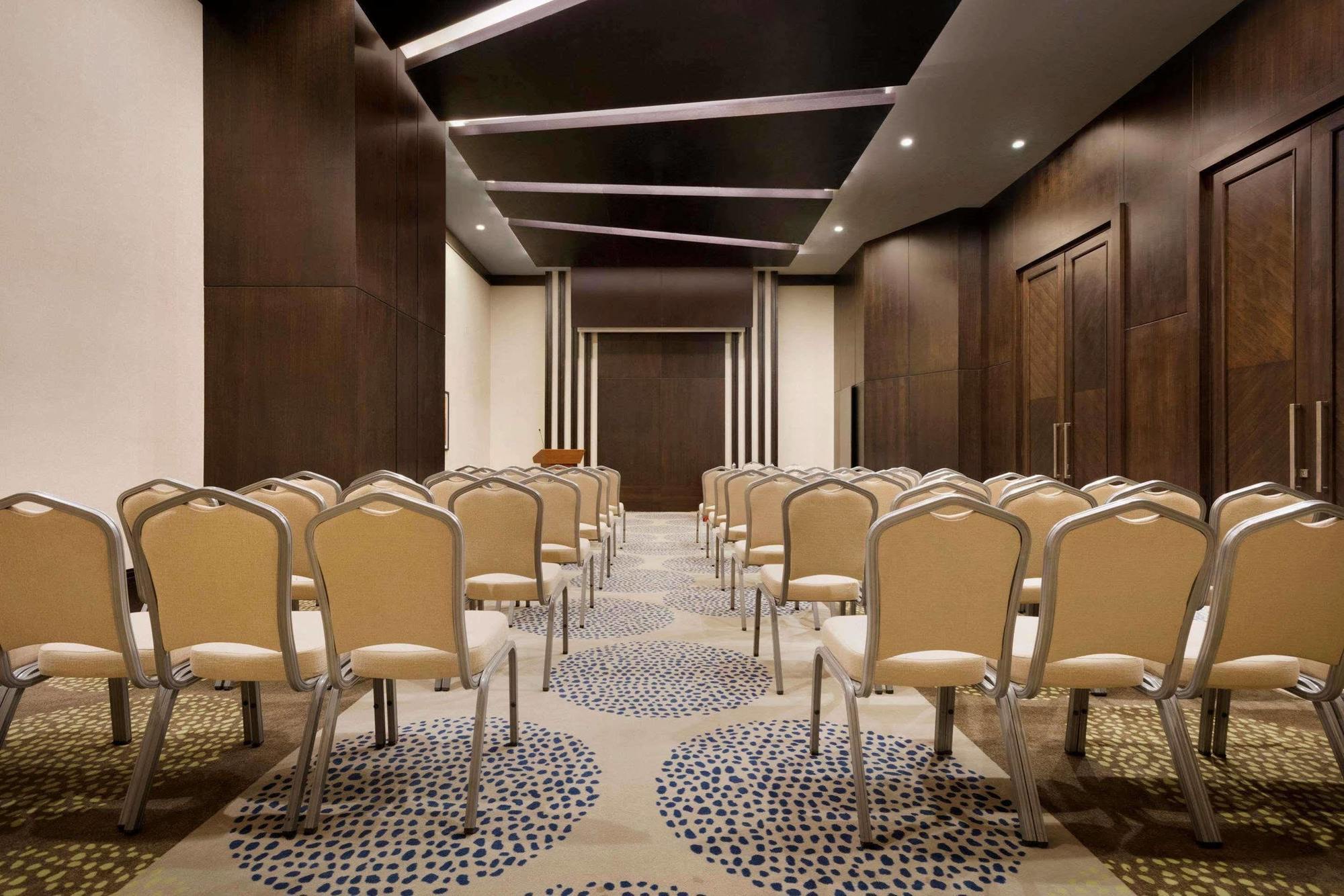 Hotel Ramada Plaza By Wyndham Konya Zewnętrze zdjęcie